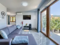 Perla 1