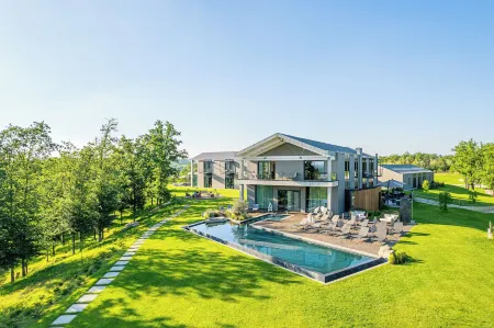 Le Cattedrali Relais by Laqua Collection Отели в г. Асти