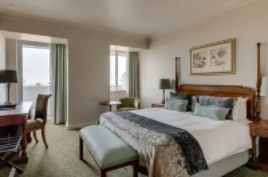 โรงแรม Edward โรงแรมใน