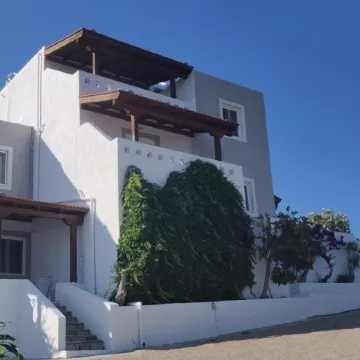 Castri Village Hotel