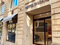 Hôtel Madame Hotels near The Primatial Cathedral of Saint Andrew of Bordeaux