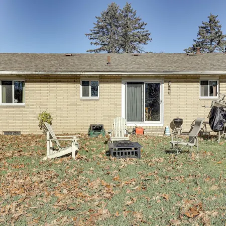 Family-Friendly Home w/ Fire Pit ~ 10 Mi to Akron!