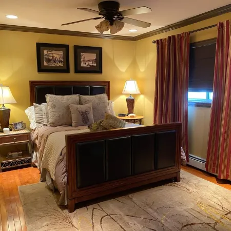Amazing Location in West Vail… 10 Steps from the Matterhorn Bus Stop!