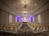 Hampton Inn & Suites New Orleans-Convention Center Hotels near Coliseum Square