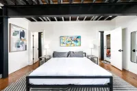 SKYHOUSE Canyon Lake: Private Pool and Lake Views