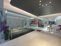 Huru House