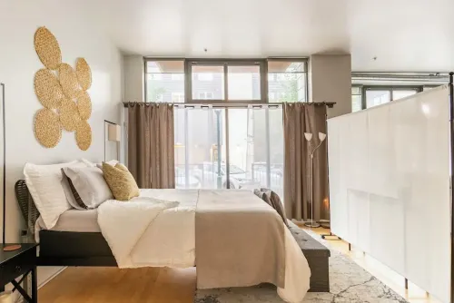 Chic Downtown Denver Condo with Private Entrance