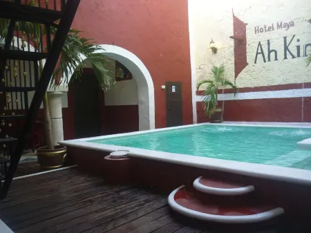 Hotel Maya Ah Kim Pech