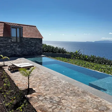 Casas Do Laranjo- Cottages & Infinity Pool by Brugrani