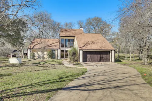 Hot Tub, Deck & Grill: Brookshire Gem Near Venues