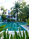Maru's Beachfront Rooms