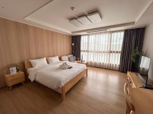 D' Heights Monterrace Lake Condo - Clark Hotels in Porac