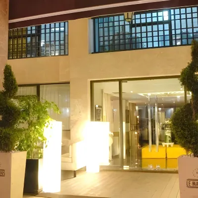 卡薩布蘭卡帝國酒店 鄰近集市中心的酒店