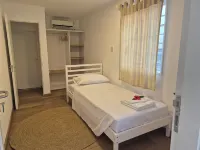 Beau Vallon Bungalows Hotels in De Quincy