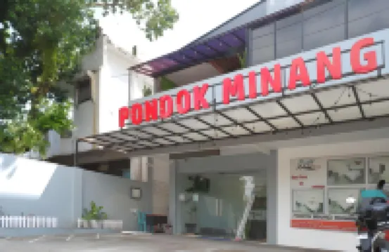 Homestay Pondok Minang 酒店