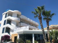 Hotel Il Veliero Hotels near Chiesa della Madonna di Costantinopoli