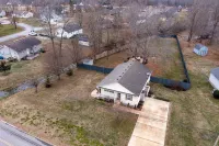 Single-Story Manchester Home Close to Parks! - 3-Star