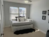 Perfect Family Getaway in the Heart of Town – Close to the Beach!