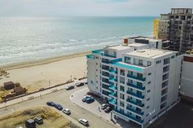 Wave 3 Promenada Apartments