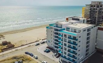 Wave 3 Promenada Apartments