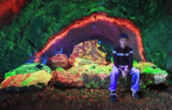 Two Full Baths in Newly Renovated ski golf Condo! New on Market!! ヴァーノン・タウンシップのホテル