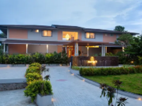 Trishvam Symphony Hotéis em Krishnagiri