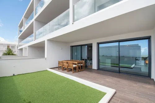 New two-bedroom apartment near the estuary and the beach. Less than 5 minutes' walk from everything! Hotels in Fuseta