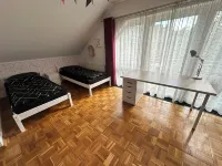 Ferienhaus "Am Ettersberg" mit Waldblick, Sonnenterrasse und Sauna Các khách sạn ở Ettersburg