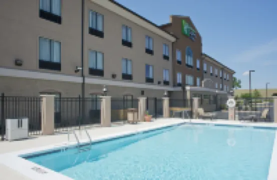 Holiday Inn Express & Suites PRATTVILLE SOUTH by IHG
