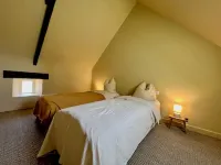 Le Cocon-pretty outbuilding- 4p-fenced garden- Wifi-near the beach