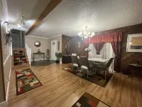 4652- Cheerful 3 Bedroom luxury home the caverns state Park