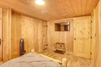 Cropwell Cabin w/ Fire Pit, Near Logan Martin Lake - 3-Star