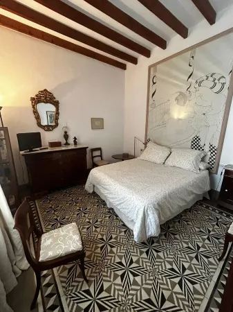 HOUSE WITH SWIMMING POOL IN THE CENTER OF POLLENÇA STATELY WITH A LOT OF CHARM AND DESIGN,