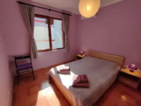 Cozy 1-bedroom Apartment with Pool