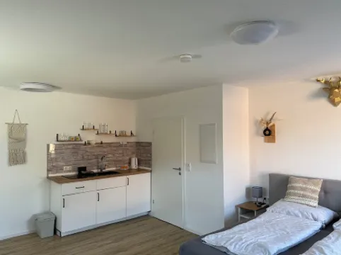 Studio apartment in the heart of Steinhude, quiet location, 5 min. to the sea