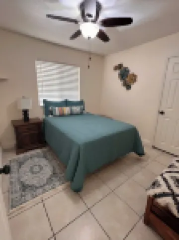 beautiful house with pool !!3 minutes from polo club!!