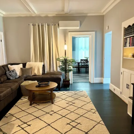 Crosby Street Suite - Freshly Renovated 3 Bedroom near Downtown Augusta