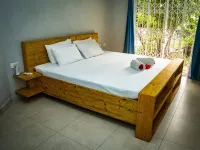 RIVERSIDE RESIDENCE  Beau Vallon