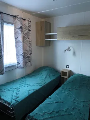 Loc Mobil Home 6/8 Pers tt Confort Camping  la Carabasse Vias Plage 34 Hotels in Vias