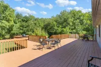 Peaceful Private Home by Two Casinos in the Woods Hotels in Preston City