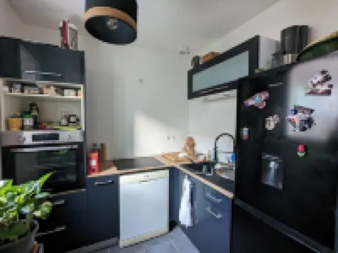 House with 40-50 m2 garden. 2 outdoor parking spaces.