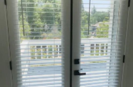 Newly renovated spacious home near Folsom Lake