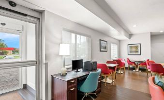 Comfort Inn & Suites Bellevue - Omaha Offutt AFB