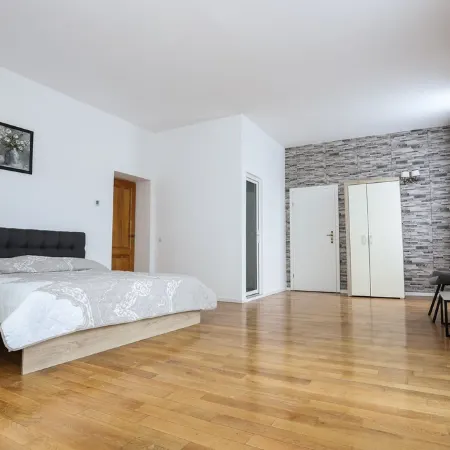 Floasiu Residence Condo 3 rooms Appartement