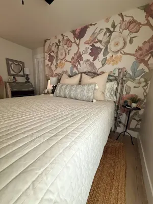 4 BR Townhouse in Prime Location!