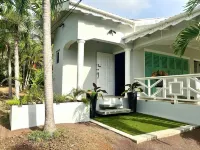 VILLA  LU-JA のホテル