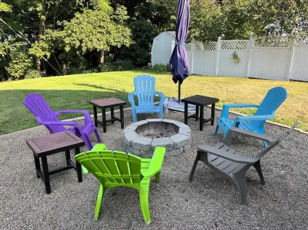 Charming 3-bedroom lake house with the best location in Conneaut