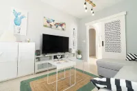 Casa Nao Santiago Sanlucar de Bda Playa Centro with Parking