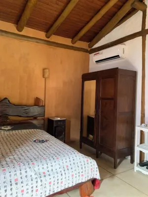 House with pool close to the beach in Barra do Sahy! Hotels in Barra do Sahy