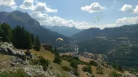 Very sunny chalet at the foot of the slopes, the Ecrins and the paragliding departure point! Hotels in Vallouise